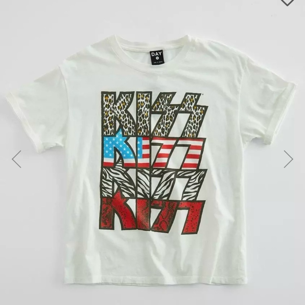 DAY KISS® Band T-Shirt